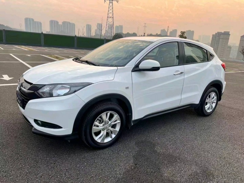 宜昌19年本田缤智3