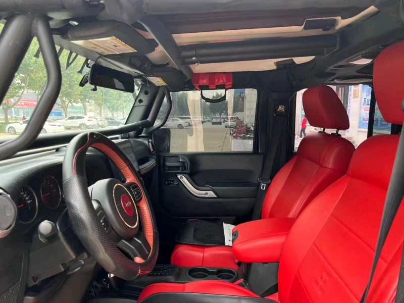 东营11年Jeep牧马人5