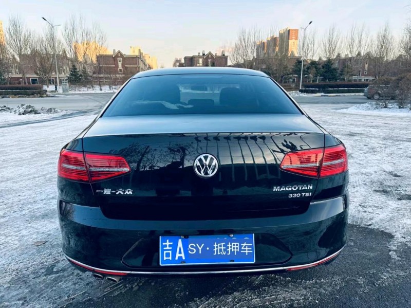 沈阳18年大众迈腾8