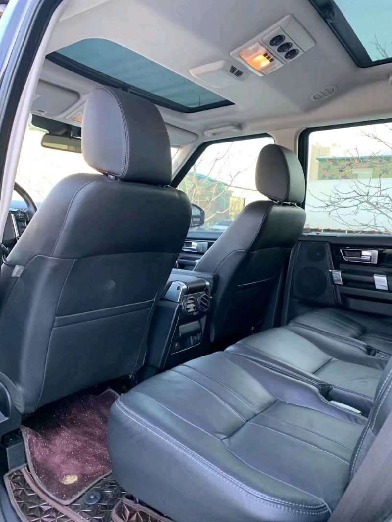 沈阳16年路虎发现3