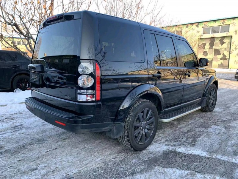 沈阳16年路虎发现8