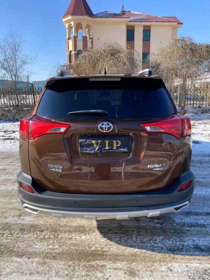 沈阳15年丰田RAV4荣放2