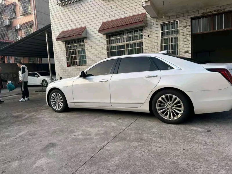 衡陽17年凱迪拉克CT63