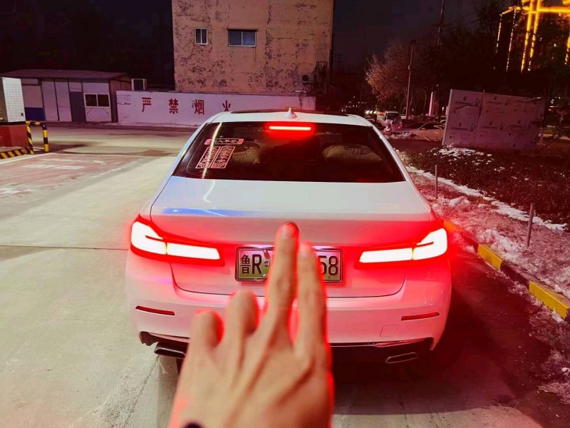 东营21年宝马5系6