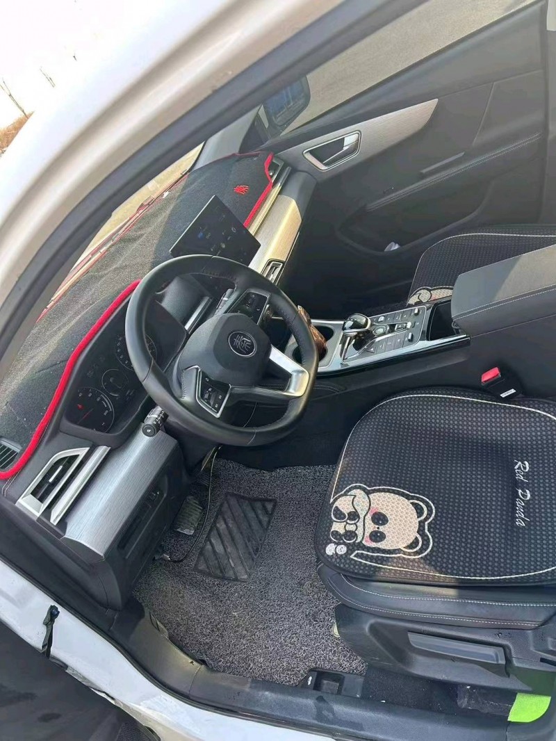 青岛23年比亚迪秦7