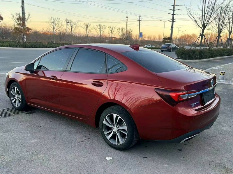 青岛20年别克威朗6