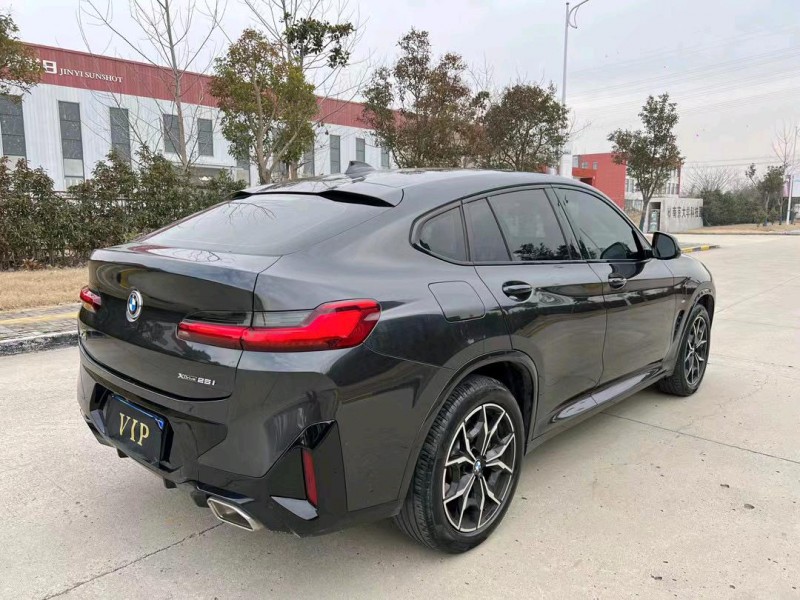 盐城22年宝马X48