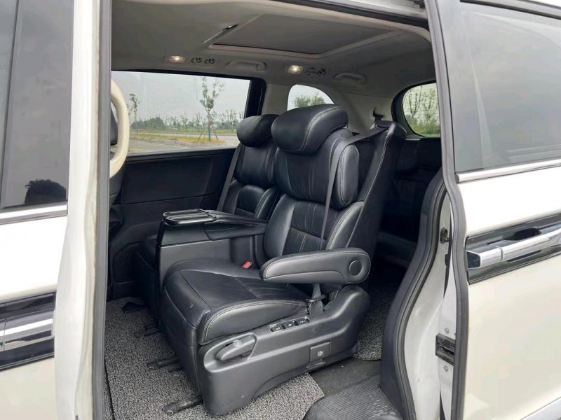 盐城17年本田艾力绅4