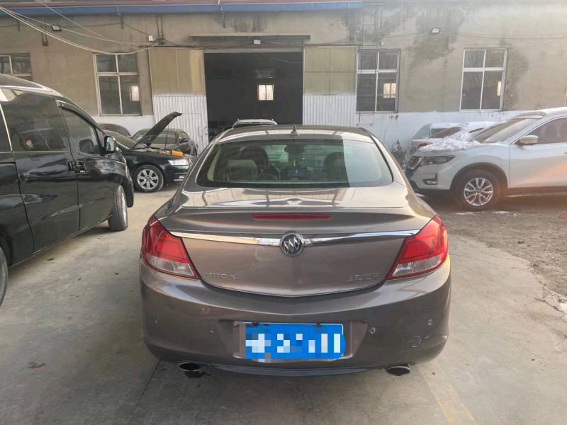 保定11年别克君威9