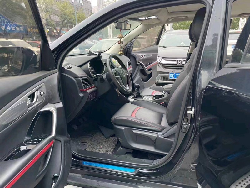 常州18年长安汽车CS558