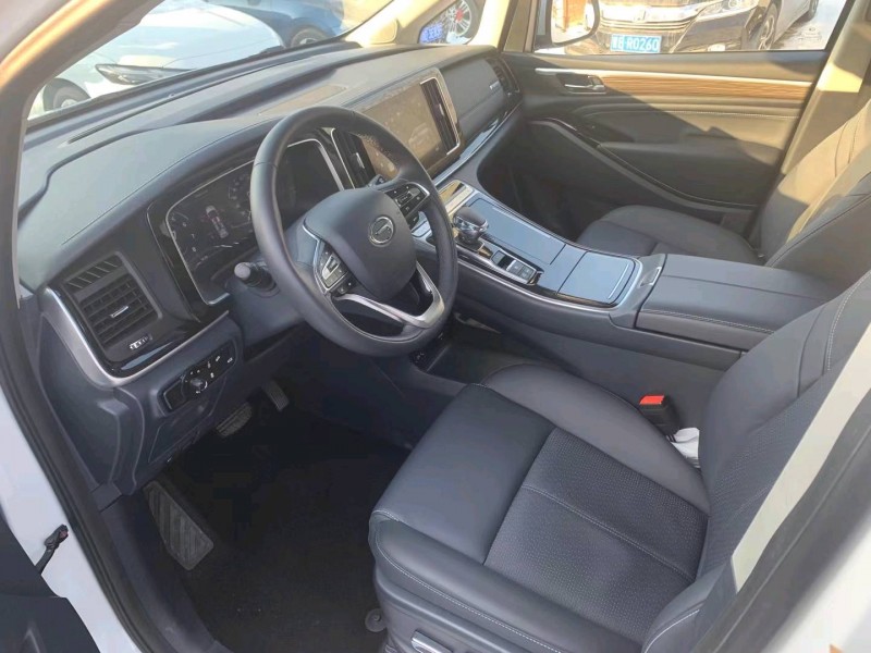 保定22年传祺M84