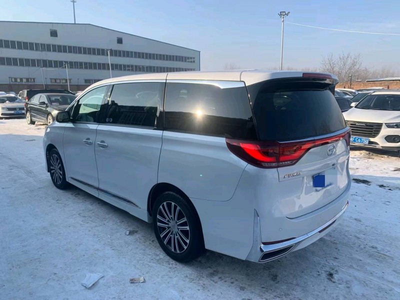 保定22年传祺M87