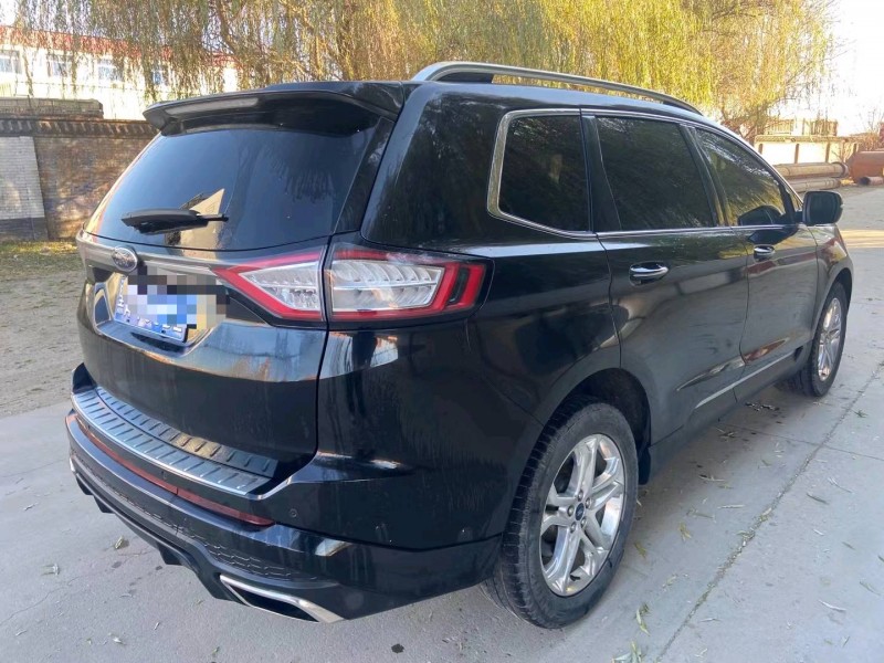 保定17年福特锐界5