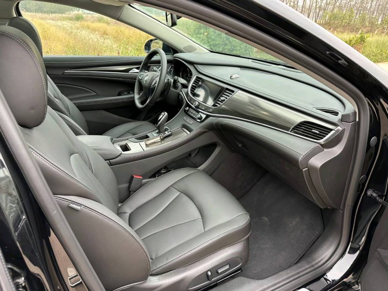 徐州22年别克君越7