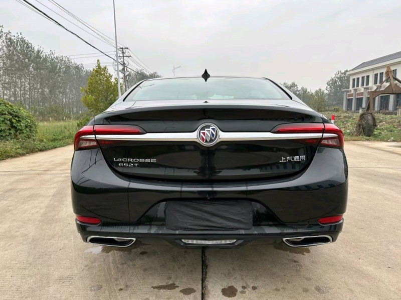 徐州22年别克君越9