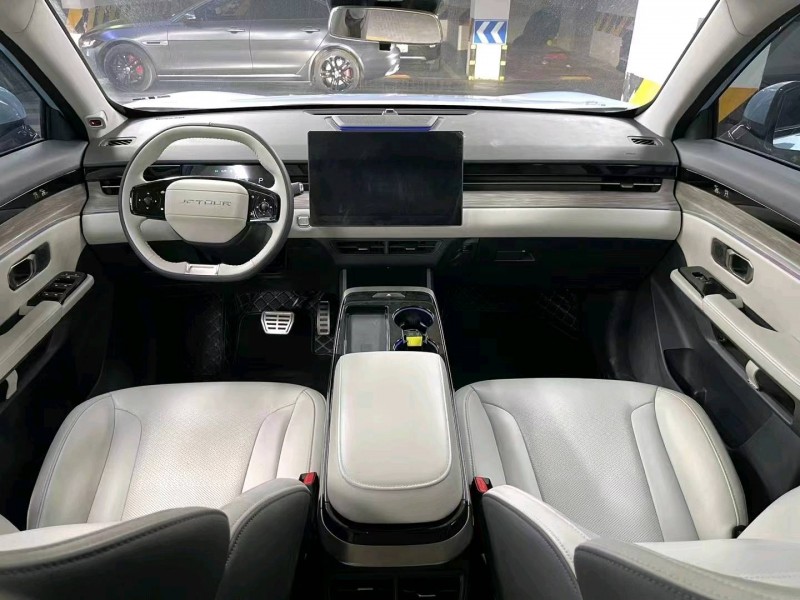 成都22年奇瑞捷途大圣9