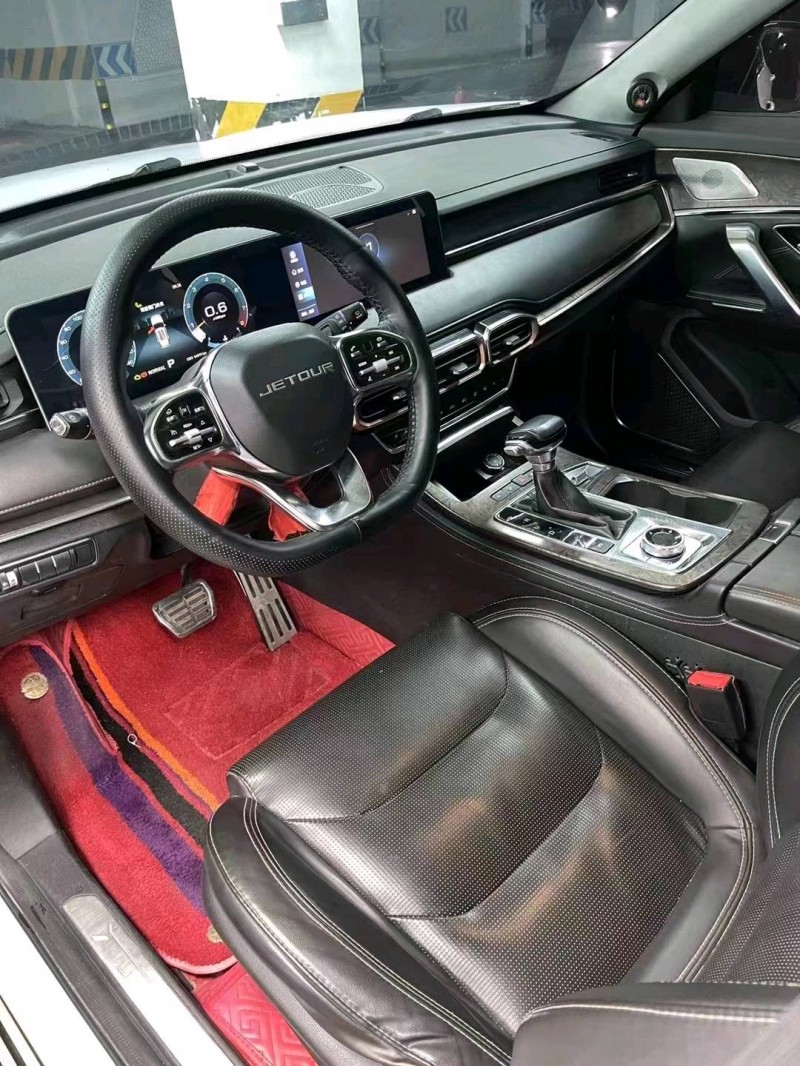 成都11年奇瑞捷途X705