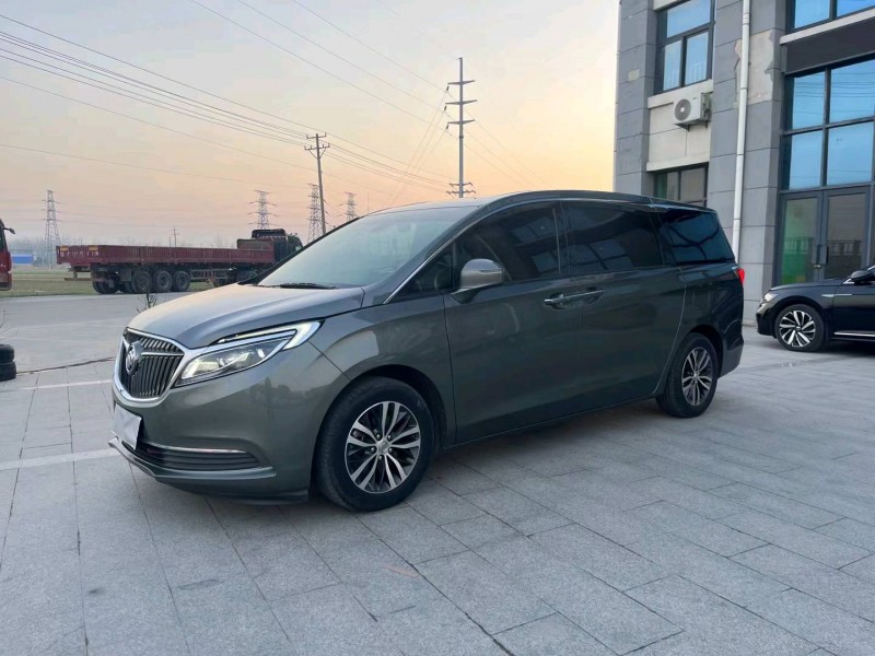 徐州19年别克GL82