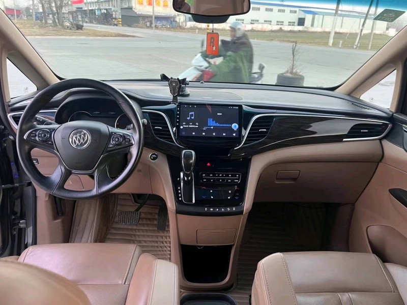 徐州19年别克GL85