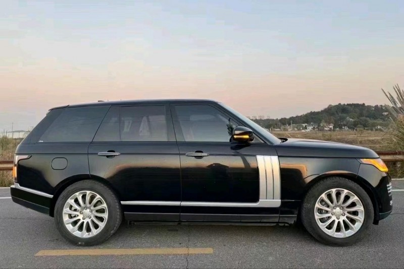 珠海18年路虎揽胜行政3