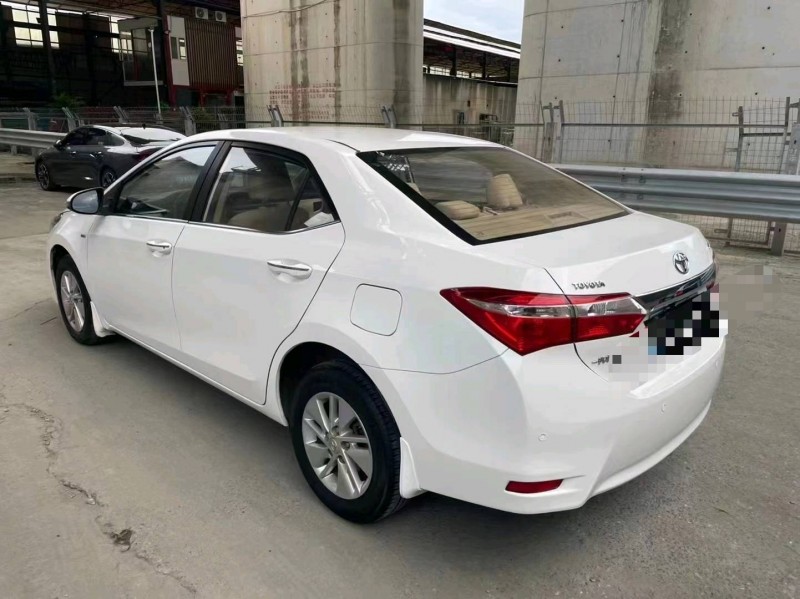 佛山16年丰田卡罗拉8