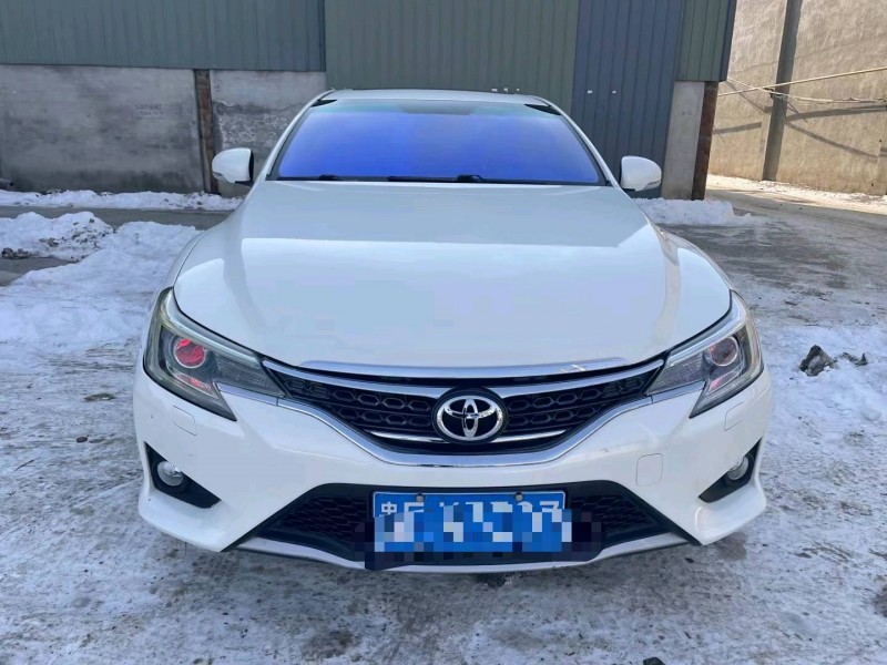 保定15年丰田锐志1