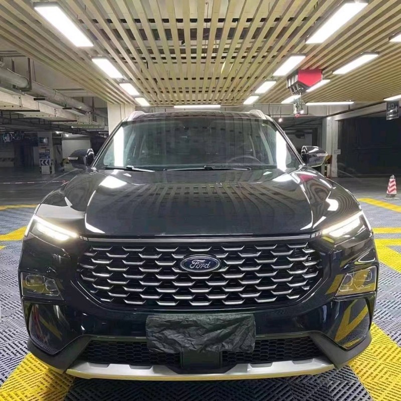 成都23年福特领睿1