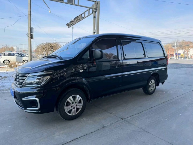 保定20年东风菱智3