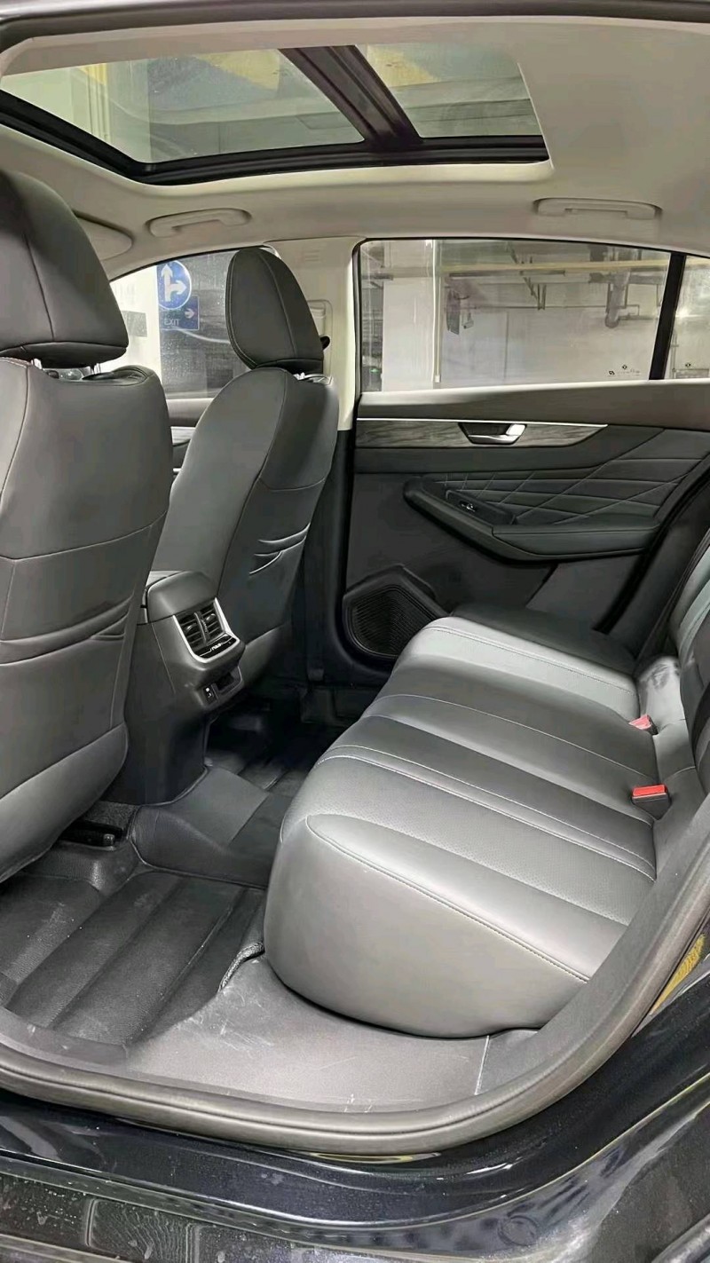 成都23年东风奕炫7