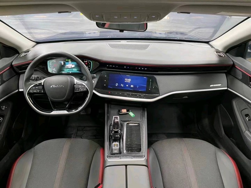 成都22年东风奕炫9