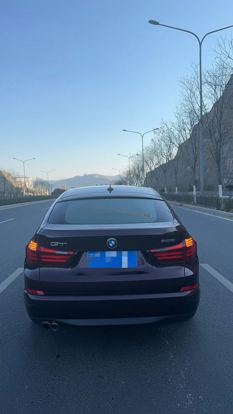 济南16年宝马5系GT9