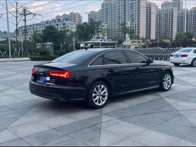 济南18年奥迪A6L5