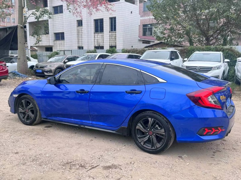 广州21年本田思域7