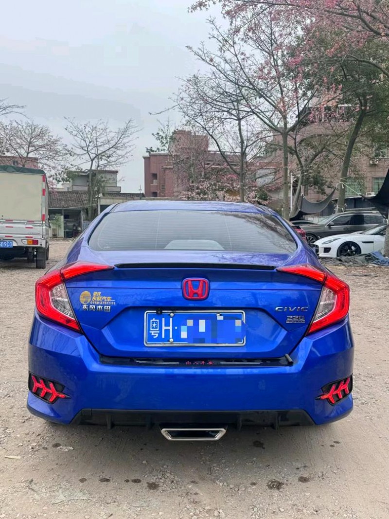 广州21年本田思域9