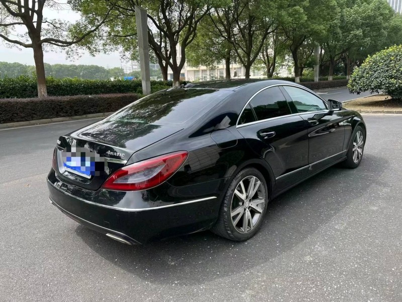 徐州13年奔驰CLS8