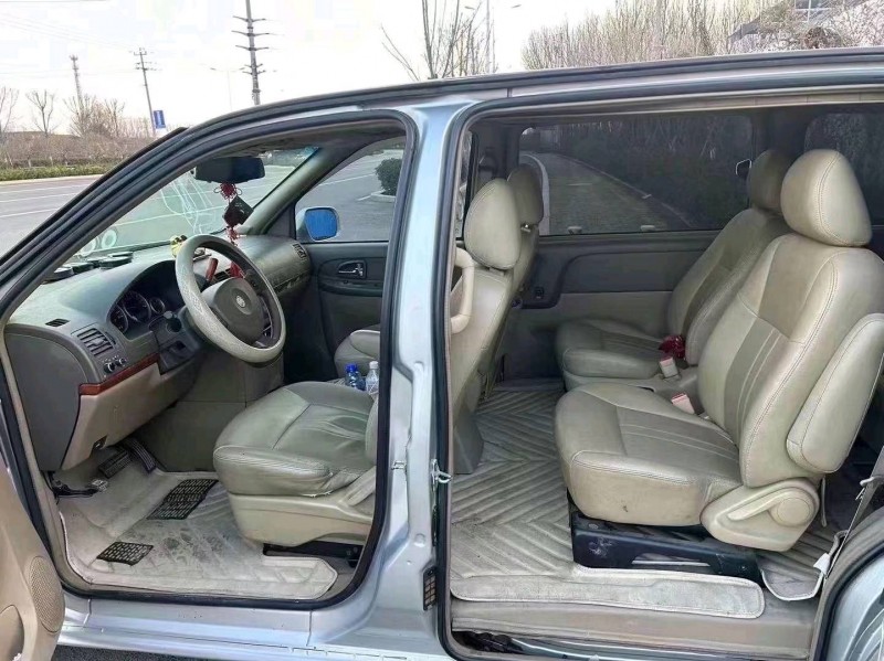 枣庄11年别克GL88