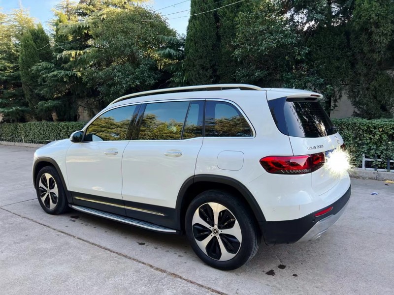 潍坊22年奔驰GLB5