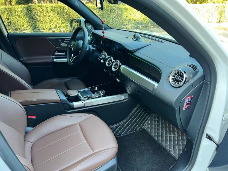 潍坊22年奔驰GLB6