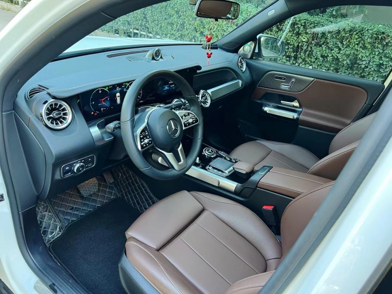 潍坊22年奔驰GLB7