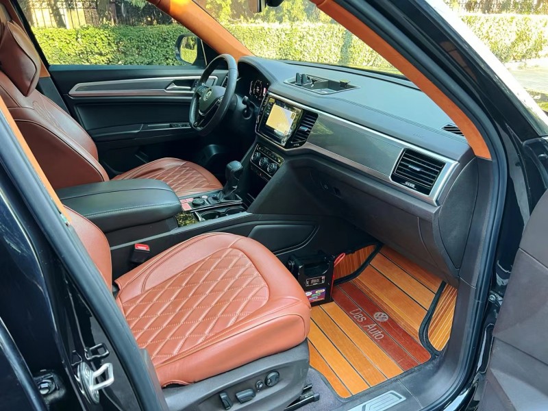 潍坊20年大众途昂7