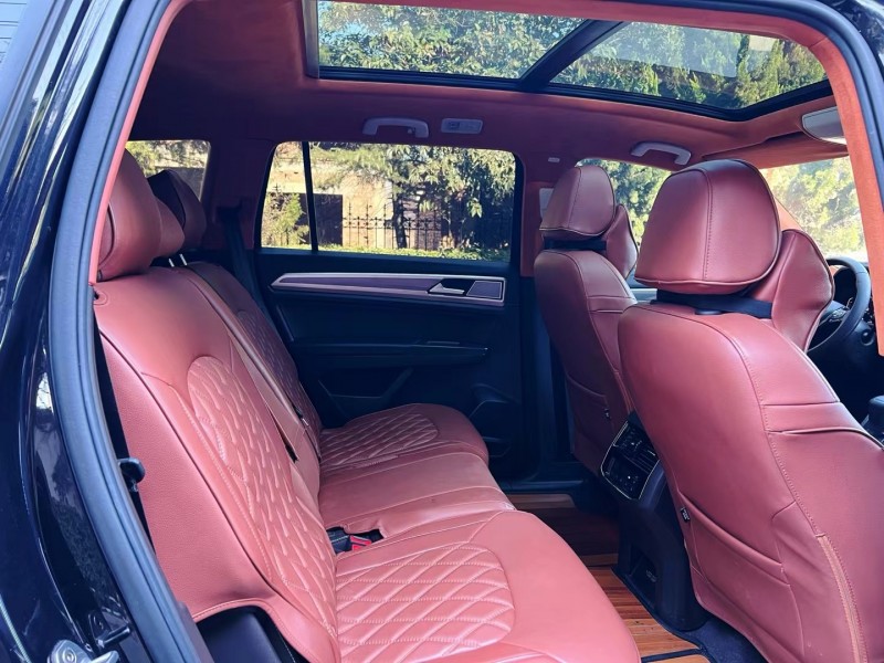 潍坊20年大众途昂8