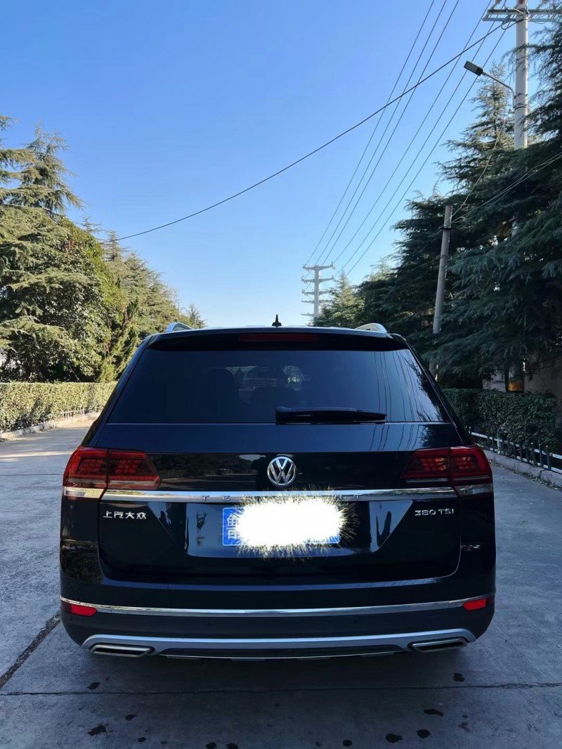 潍坊20年大众途昂9