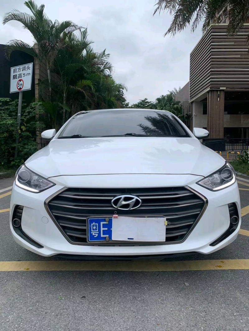 佛山18年现代领动1