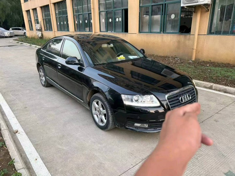 武汉12年奥迪A6L3