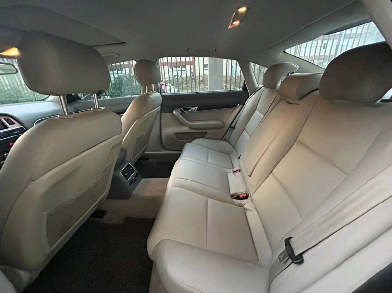 武汉12年奥迪A6L5