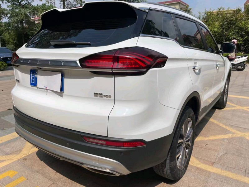 佛山20年吉利博越4