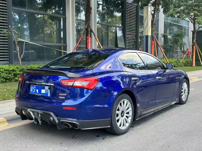 广州17年玛莎拉蒂Ghibli5