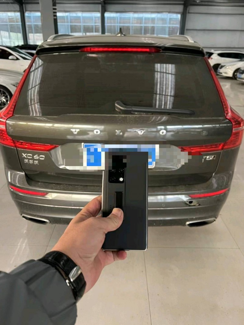 潍坊19年沃尔沃XC604