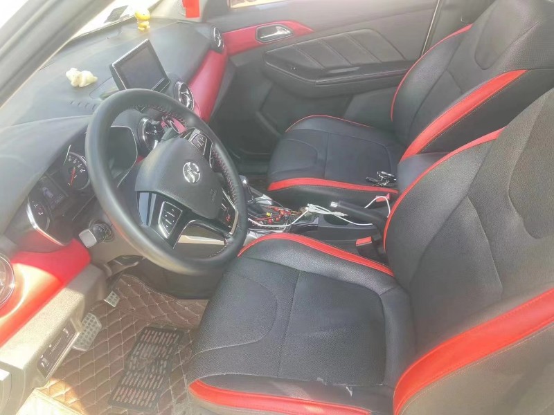 南宁17年北汽绅宝X354