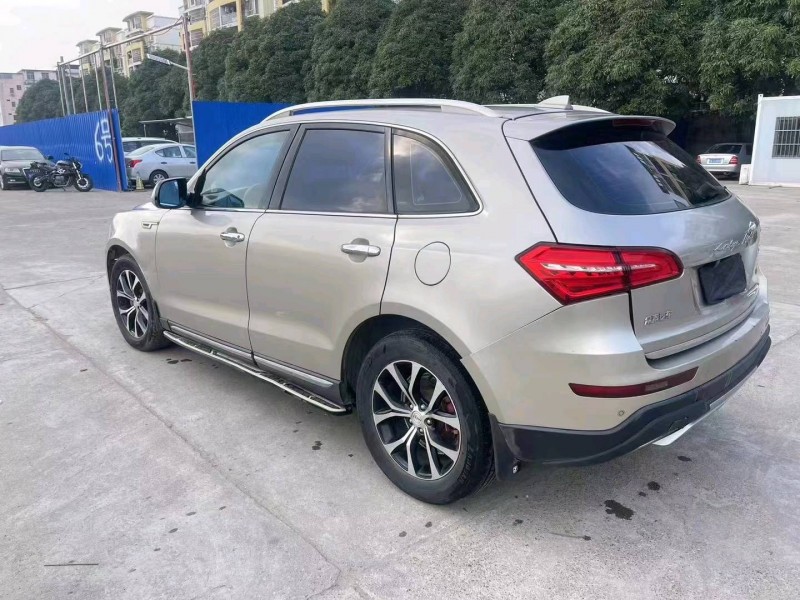 南寧16年眾泰T6007